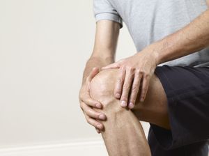 mrvica u zglobovima koljena bez boli)