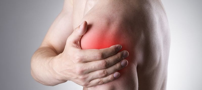 kako liječiti jake bolove u ramenskim zglobovima
