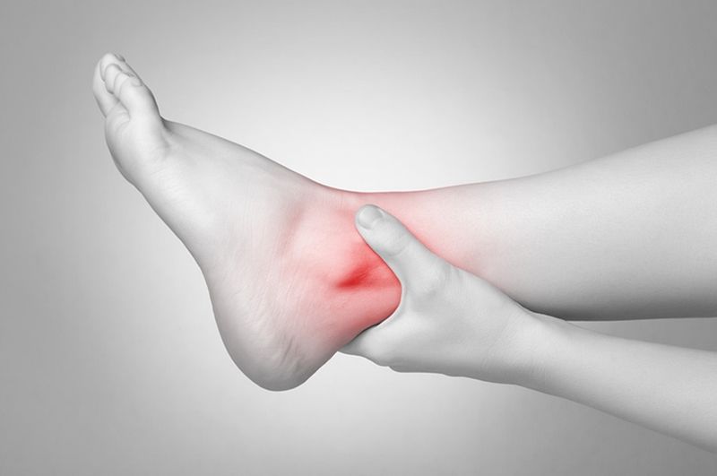 liječenje lijekom boli u zglobu koljena bol u preponama kuka
